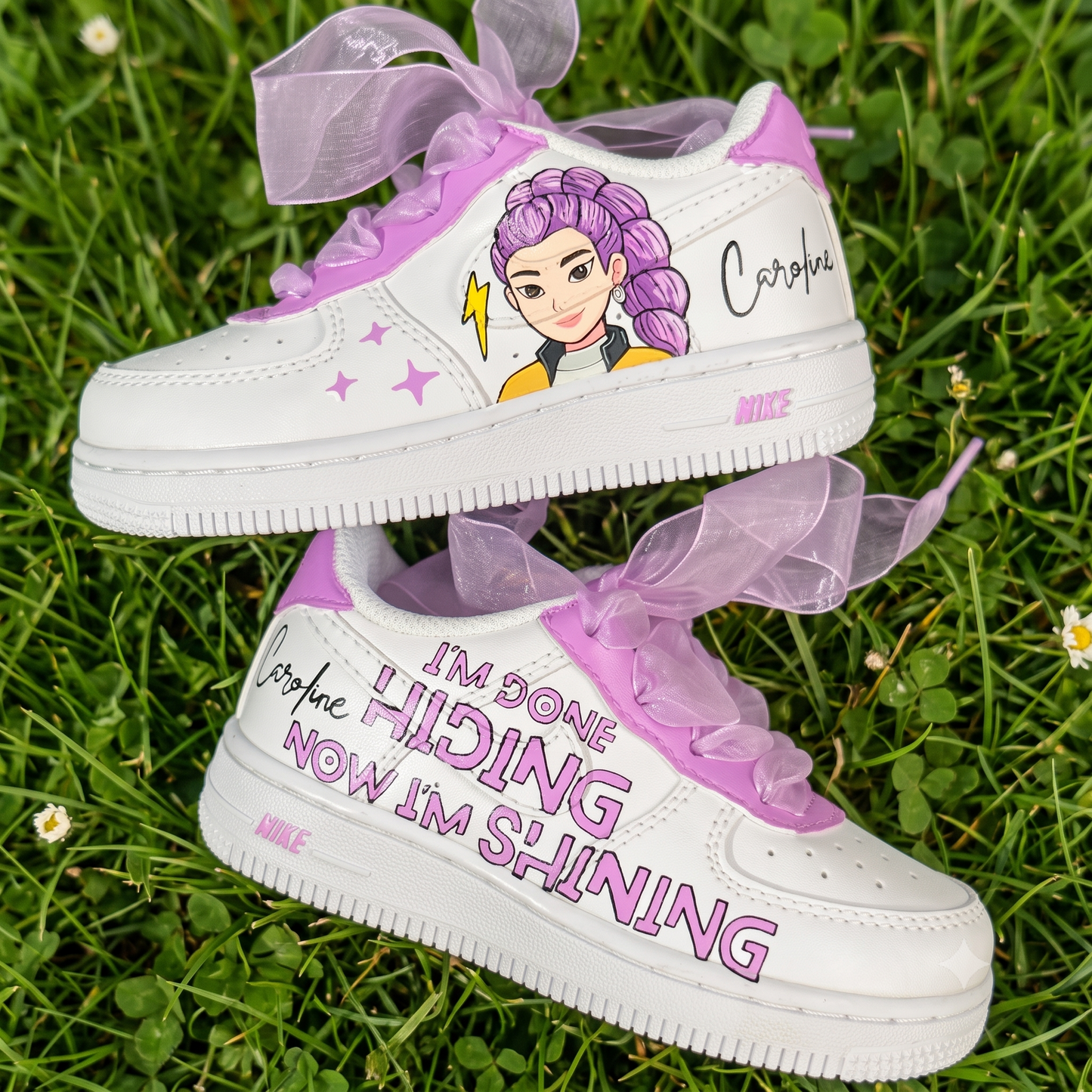 Limited Edition: Set Shining - FREE SHOES LACES + KEYCHAIN + SOCKS