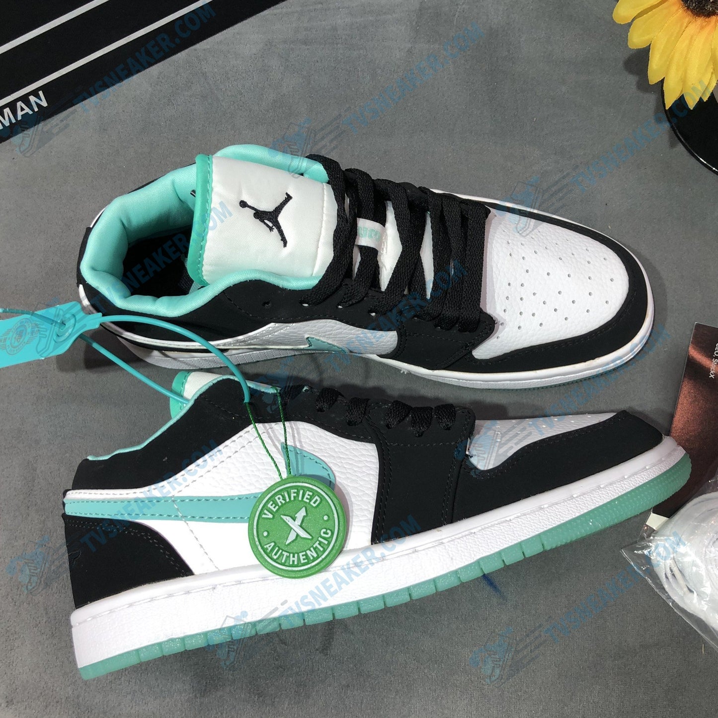 JD Black Green Sneaker