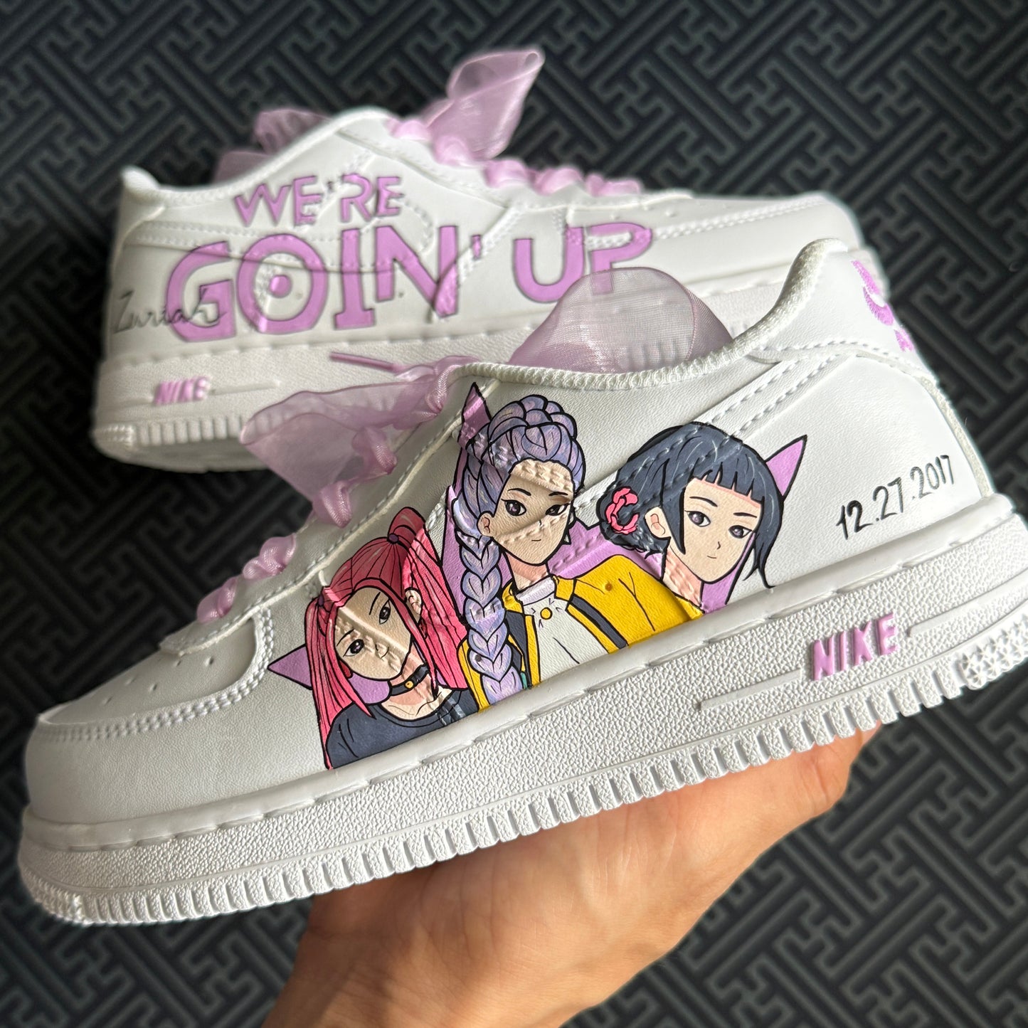 Limited Edition: Set Goin UP - FREE SHOES LACES + KEYCHAIN + SOCKS