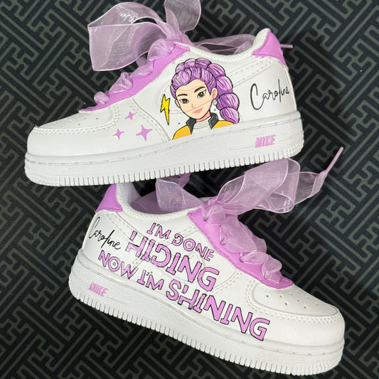 Limited Edition: Set Shining - FREE SHOES LACES + KEYCHAIN + SOCKS