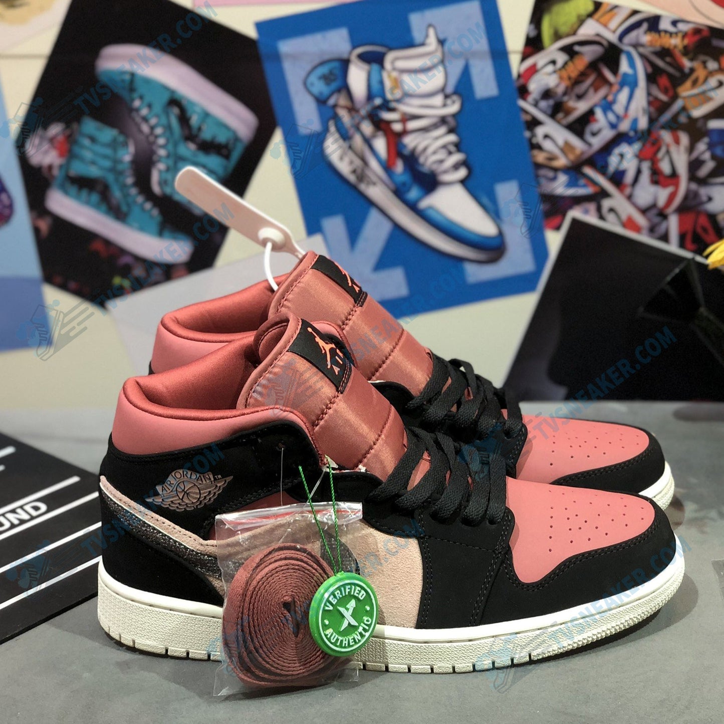 JD Black Pink Low Sneaker