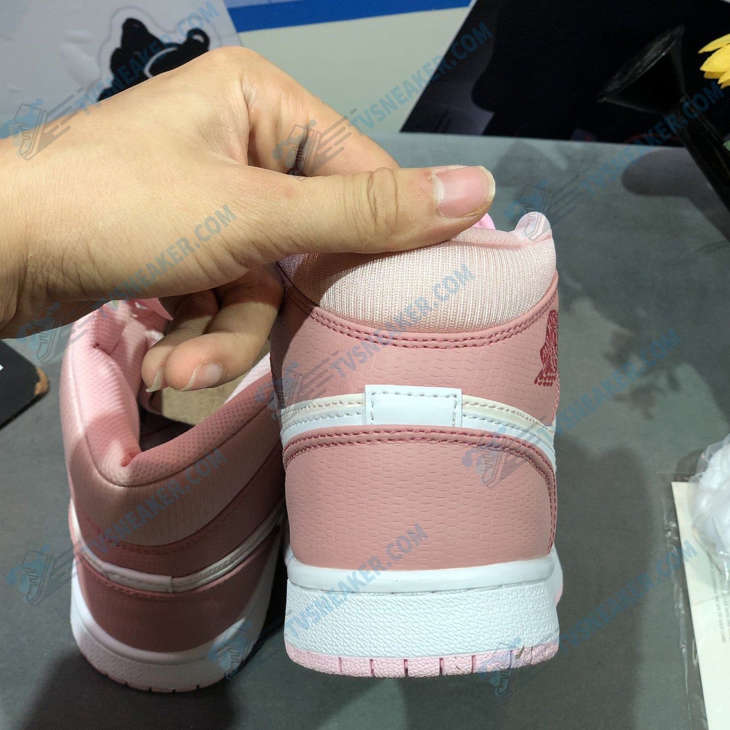 JD Pink High Sneaker