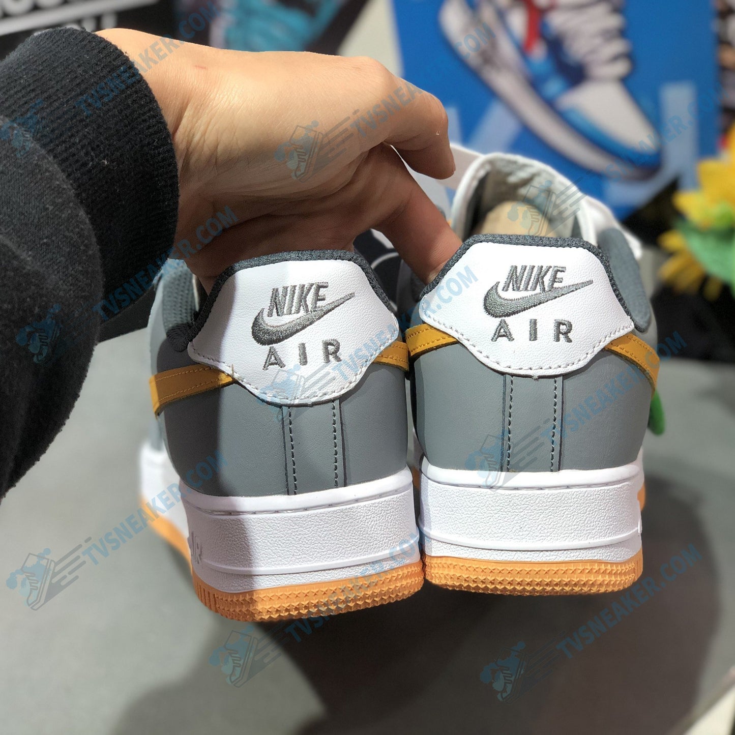 JD Grey Orange Sneaker